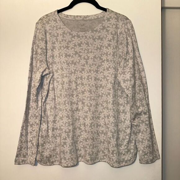 J. Jill Women’s Gray White Snowflake Pattern Long Sleeve Shirt Size Medium NWT - Picture 1 of 9